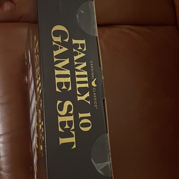 Family game set - Picture 3 of 4